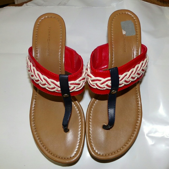 Tommy Hilfiger Shoes - Tommy Hilfiger sandals sz 9 med